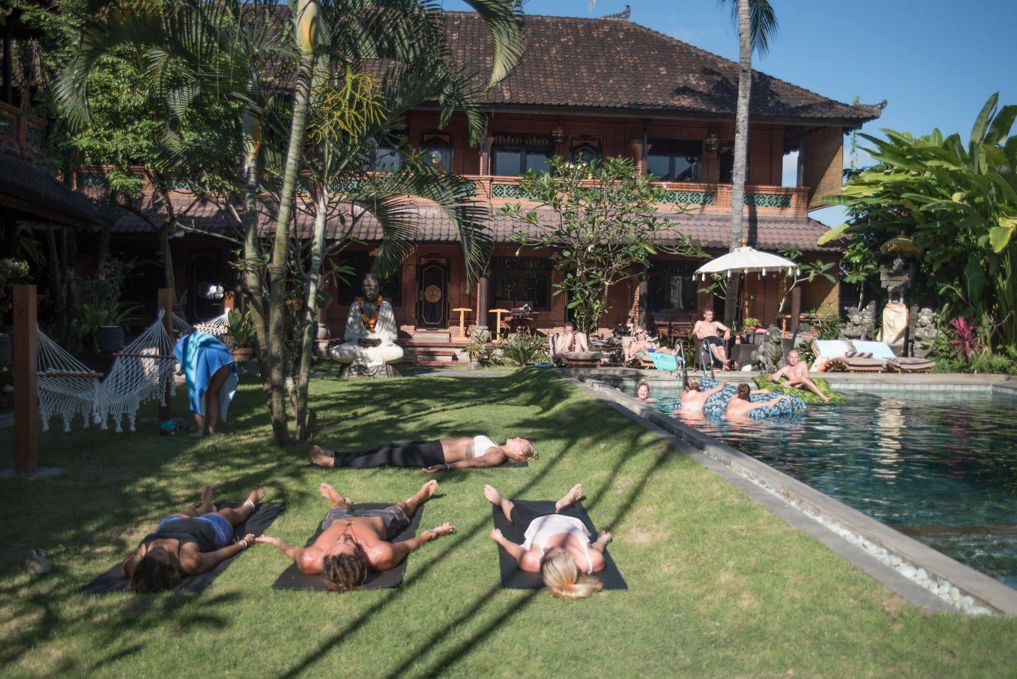 Puri Garden Hotel & Hostel Ubud Exterior foto